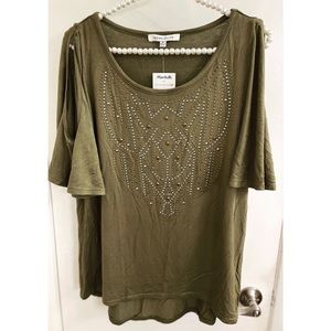 New Rose + Olive Khaki Cold Shoulder Studded Top M L